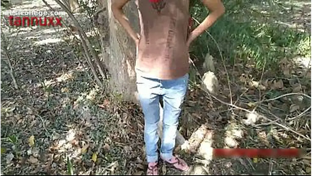 Uncut hot girlfriend outdoor sex fucking pussy indian desi