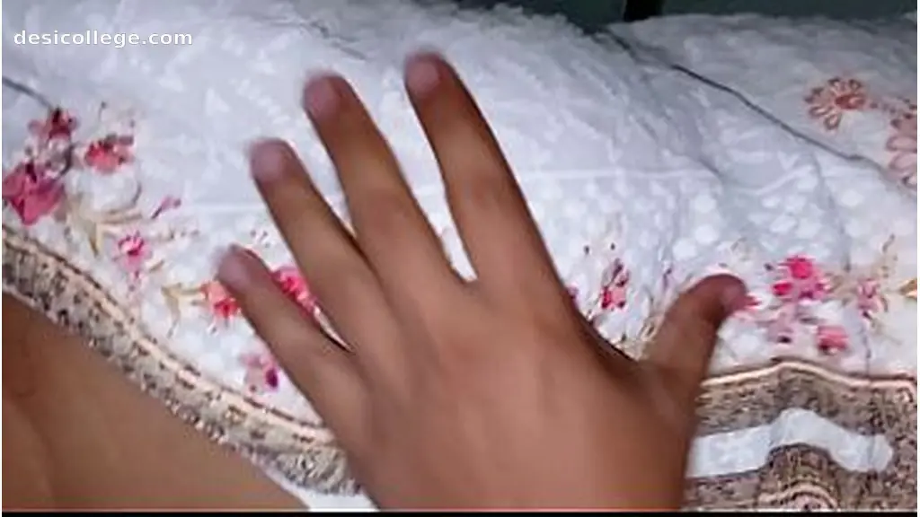 Uncut indian bangla Hot and sexy girl Fuking enjoy time Part 01