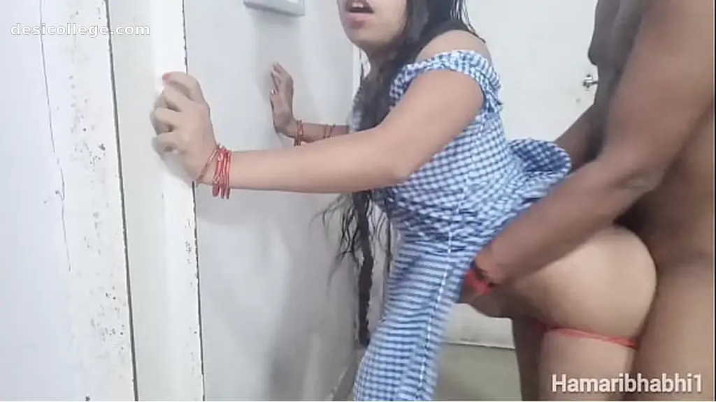 Uncut Indian college girl fucked by her teacher for good marks. Indian Desi bf video. - Viral Story