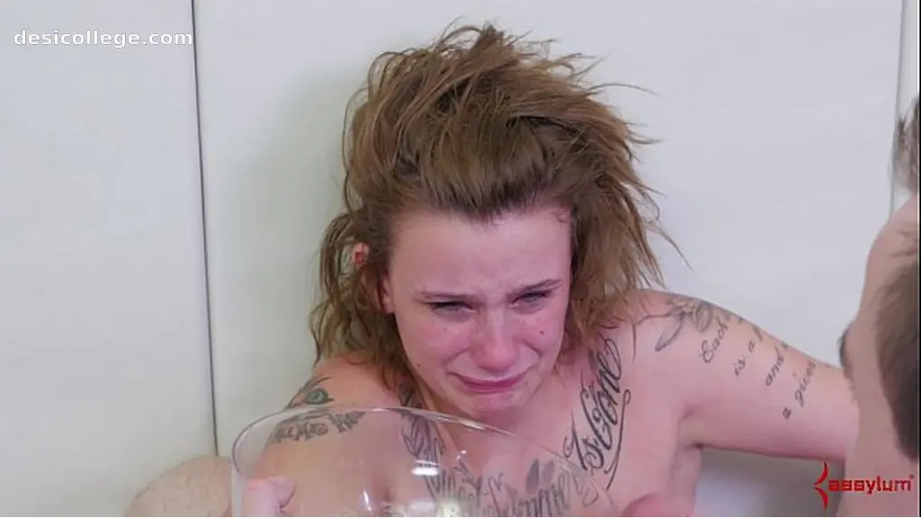 Viral b. Gagging Face Fuck For Tattooed Teen