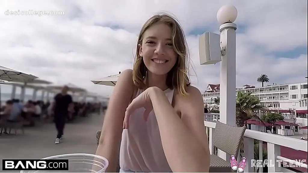 Viral Real Teens - Teen POV pussy play in public
