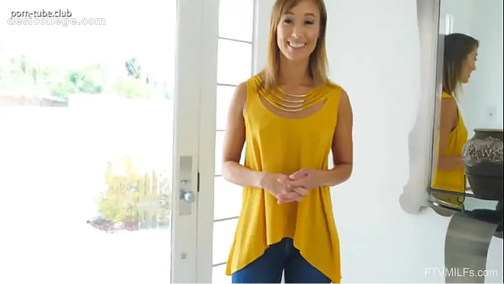 Viral Skinny MILF Christy Love Solo