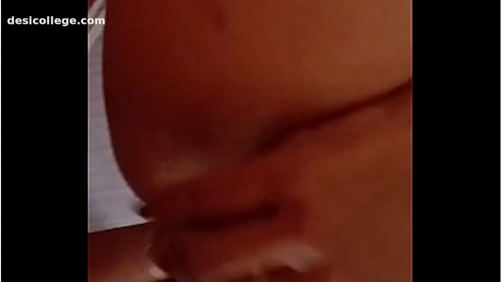 Viral Thai MILF gives a deep blowjob and gets her ass fucked hard