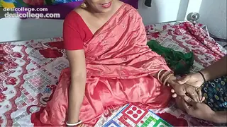 Bhabhi Ke Sath Ludo Game, Winner takes Advantage Clear Hindi Voice Sex Video - New Cam Show