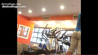 big jiggly ass in gym