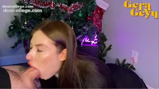 Christmas Deepthroat And Huge Facial