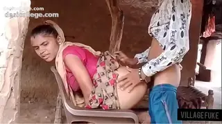 Thick Gaon ki Bhabhi From Kolkata Stripping Nude Porn MMS