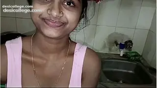 Desi MMS Bhabhi Alone Making Roti &ndash; Devar Hard Dick Made Her Crazy &amp; Suck It Clean