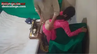 Desi MMS Homemade Real Painful Fuck scene with clear hindi audio