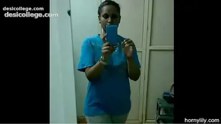 Desi MMS Indian Girl Changing Her Sports Wear After Gym Homemade