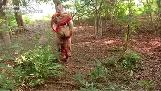 Dusky Everbest Christmas Sex in Jungle Desi Radhika - New Viral Clip