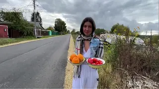 Fucked a village girl in her garden while her husband was not at home
