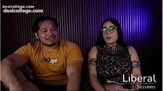 GRANDES TETAS REBOTANDO EN VERGAS DE DESCONOCIDOS