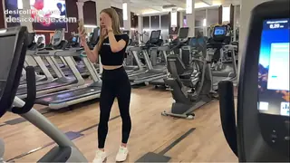 Gym beauty accepts my invite to bathroom sex