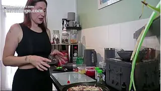 Healthier homemade pizza