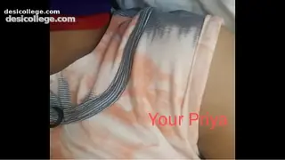 Hidden Cam Very beautiful indian girl sexy hindi video call leaked by his boyfriend in