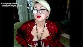 Homemade "Aimee Hot MILF" - Moms are the same bitches .!. (The official video for this song)