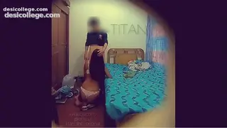 Homemade Camara escondida con una entregada compa&ntilde;era de la universidad 01/02