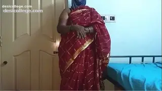 Hot Tamil Telugu Kannada Malayalam Hindi Horny Cheating Wife Vanitha Wearing Cherry Red Colour - Leaked MMS
