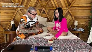 I propose a much more entertaining game to my girlfriend - ZACK CUKOLD