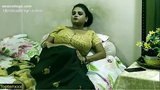 Indian Indian collage boy secret sex with beautiful tamil bhabhi!! Best sex at saree going viral - Maze Le Liye