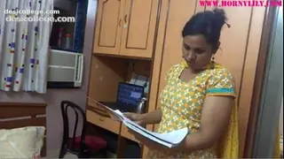 Just Leaked Amateur Indian Babe Sexy Lily Hot Videos