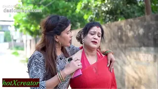 Just Leaked Bhabhi Gets real sex experience after long days! Village Doctor sex - Leaked Masala