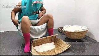 Just Leaked Indian Desi village girl sex