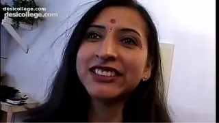 Just Leaked Indian wife wants to get her first double penetration, so husband invites the neighbor to help - Uncut Story