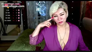 Milf From LA Wild Facial