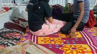 Nakhrewali Ex GF Chhupke Boobs Dabai Full Nazara