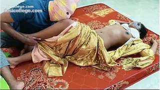 New Desi saree wear bhabhi romantic sex with husband - Real Scandal