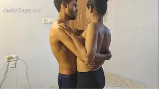 NRI Girl From Punjab Blowjob aur Chudai Desi Sex Video