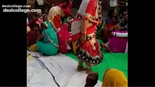 Bindaas Tanvi Choot Chatai aur Chudai - Classmate GF From Dehradun Latest Leak