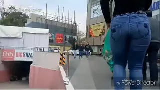 Punjabi Big ass walkin in mall - Full Nazara