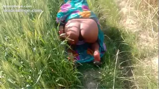 Seductive Desi Outdoor Sex - Desi Scandal