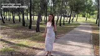 SEXO EN PUBLICO : Desconocido eyacula accidentalmente encima de un culo
