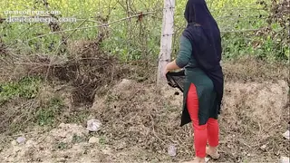 Teacher and student outdoors fucking pussy licking girl friend