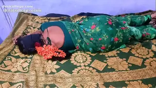 Trending Indian housewife doggy style fuking - Hot Sex Tape