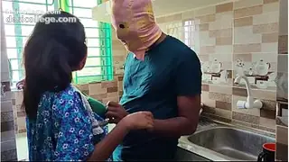 Trending Lonely Bhabhi share her pussy with dever Desi hot