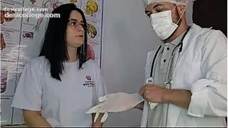 Viral Aluna Marcou Sua Primeira Consulta ao Ginecologista... E Nunca Imaginou Isso